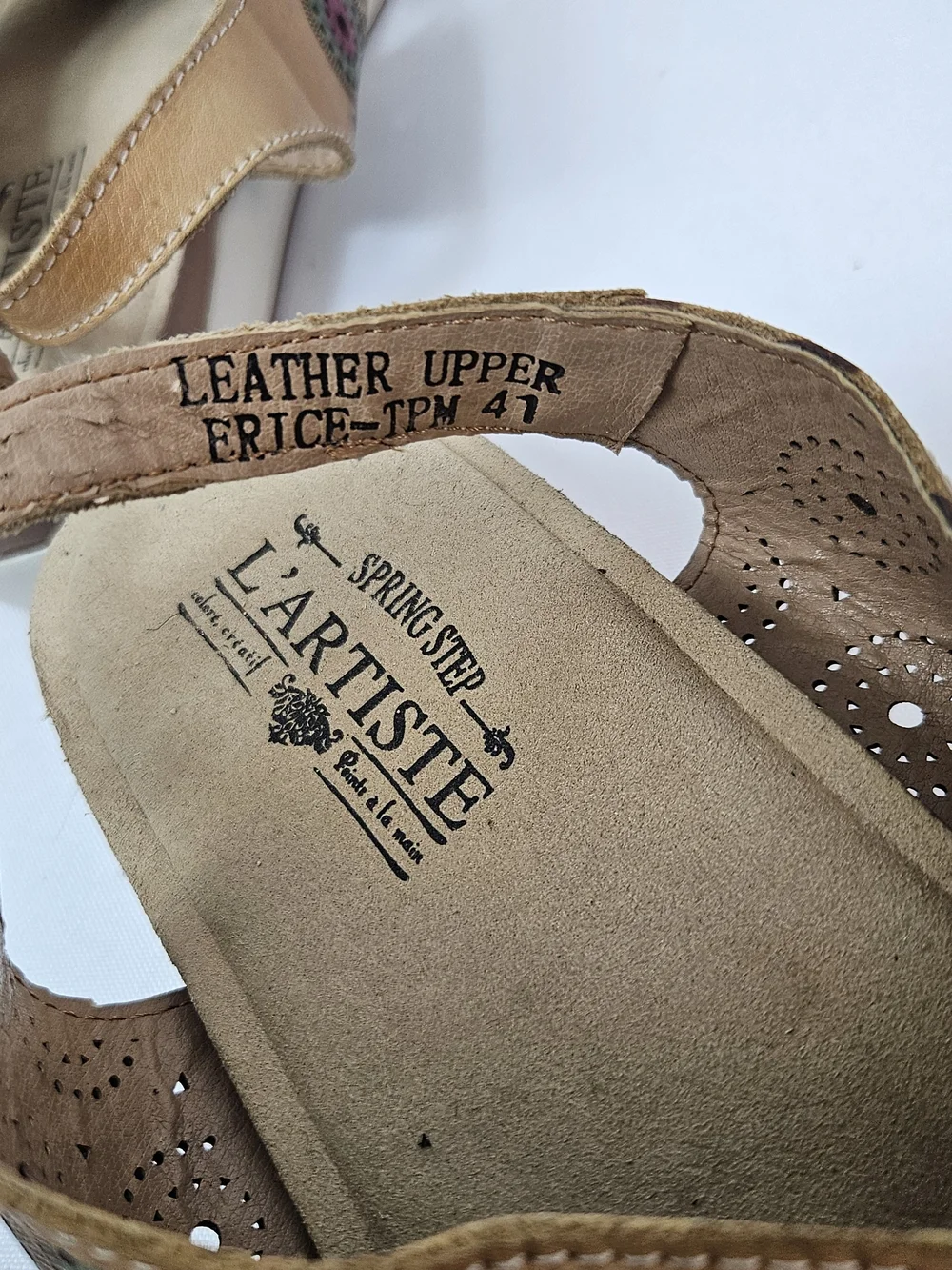 L'Artiste Spring Step ERICE Circles Leather Taupe Multi Sandal EU 41 US 9.5-10